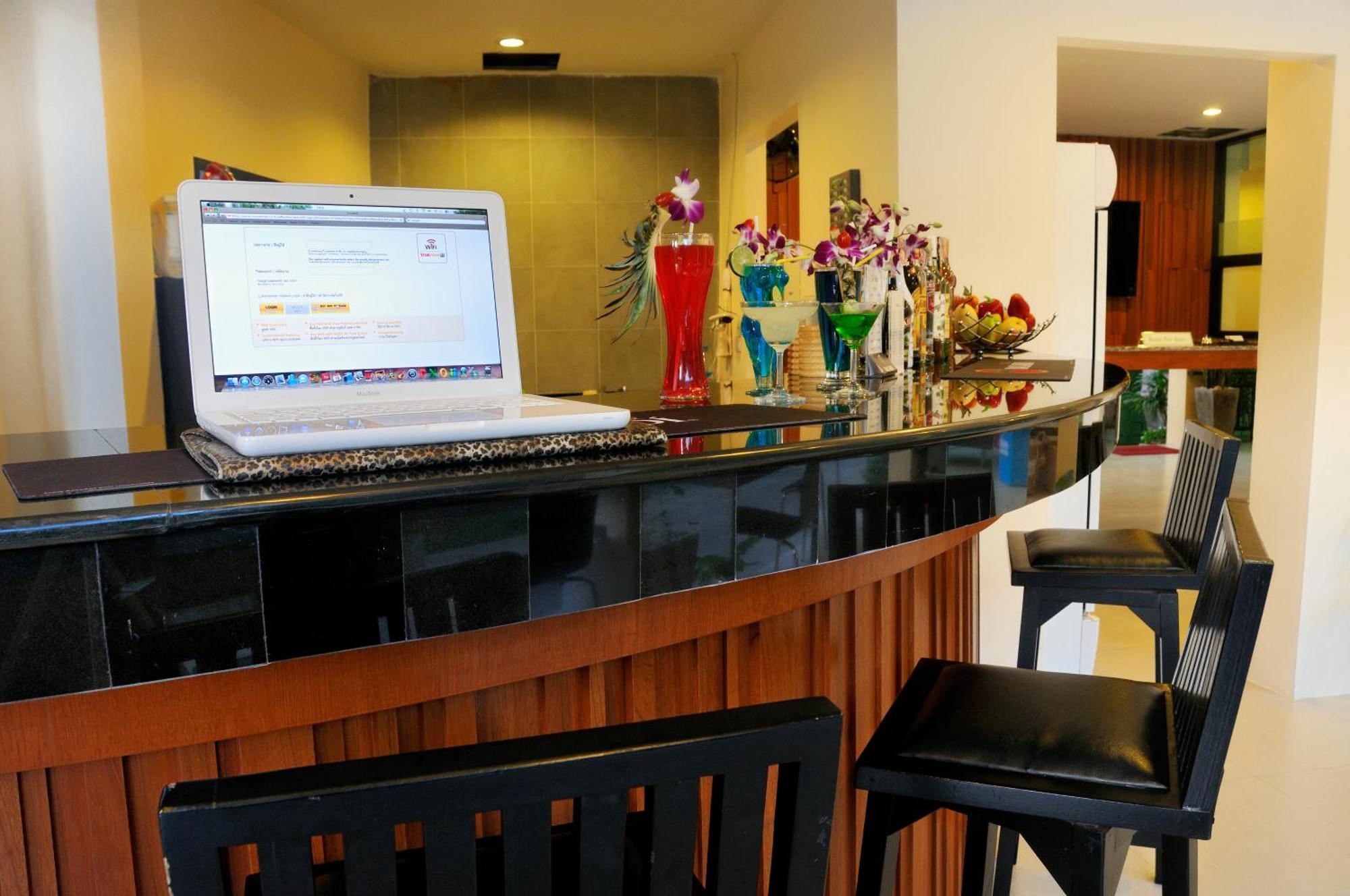 The Wave Hotel Patong Sha Phuket Exteriér fotografie