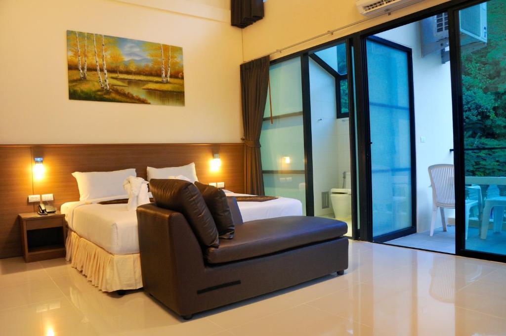 The Wave Hotel Patong Sha Phuket Pokoj fotografie