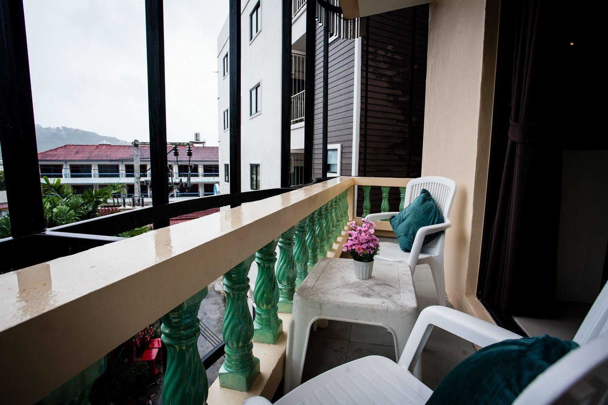 The Wave Hotel Patong Sha Phuket Exteriér fotografie